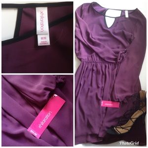 Xhiliration long Sleeve Keyhole Dress